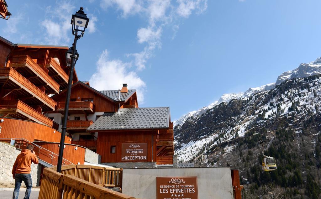 Résidence Prestige Odalys La Cascade - Les Epinettes Vaujany Exterior foto