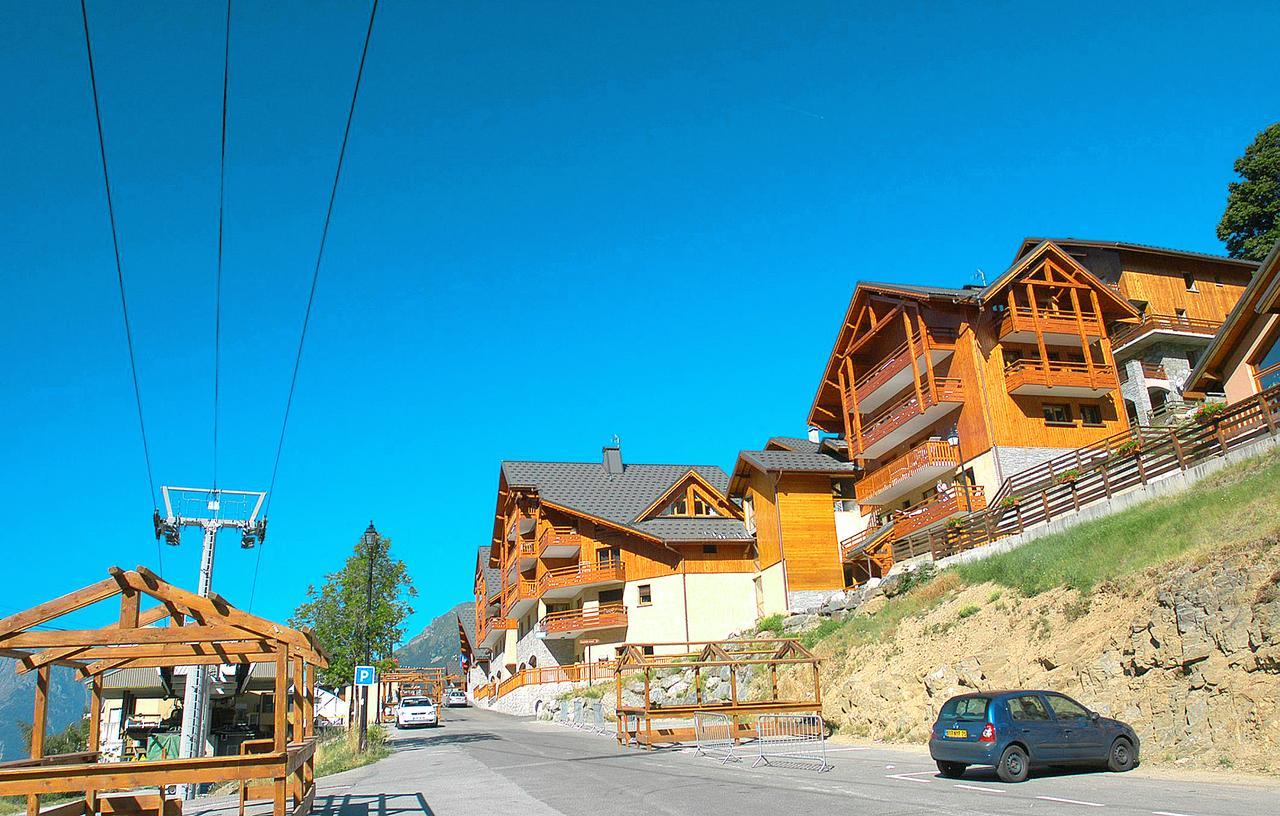 Résidence Prestige Odalys La Cascade - Les Epinettes Vaujany Exterior foto